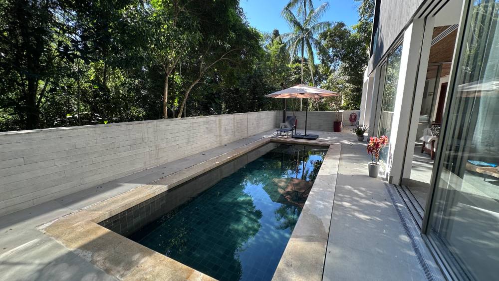 Casa à venda no Condomínio São Pedro Guarujá — Villa 136