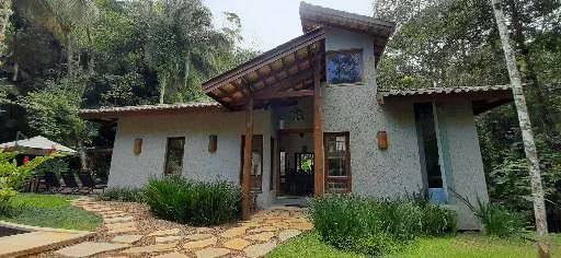 Casa à venda no Condomínio São Pedro Guarujá — Villa 137