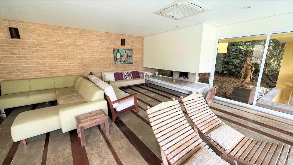 Casa à venda no Condomínio São Pedro Guarujá — Villa 148