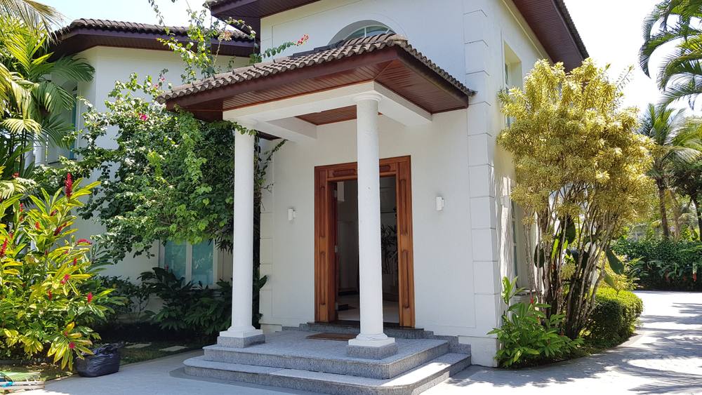Casa à venda no Condomínio São Pedro Guarujá — Villa 135