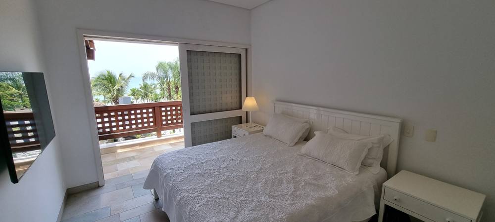 Casa à venda no Condomínio Iporanga Guarujá — Villa 460 | Projeto Jorge Zalszupin