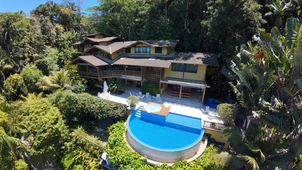 Casa à venda no Condomínio Taguaíba Guarujá — Villa 326