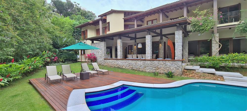 Casa à venda no Condomínio Iporanga Guarujá — Villa 482