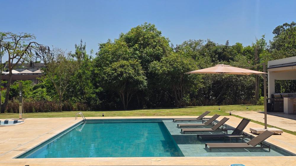 Casa à venda na Fazenda Boa Vista — Villa 628 | Projeto Marcio Kogan