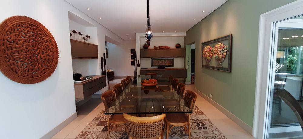 Casa à venda no Condomínio Iporanga Guarujá — Villa 440