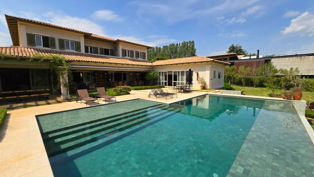 Casa à venda na Fazenda Boa Vista — Villa 612 | Projeto Antonio Scarpa