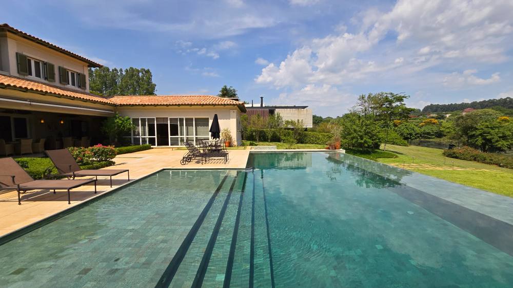 Casa à venda na Fazenda Boa Vista — Villa 612 | Projeto Antonio Scarpa