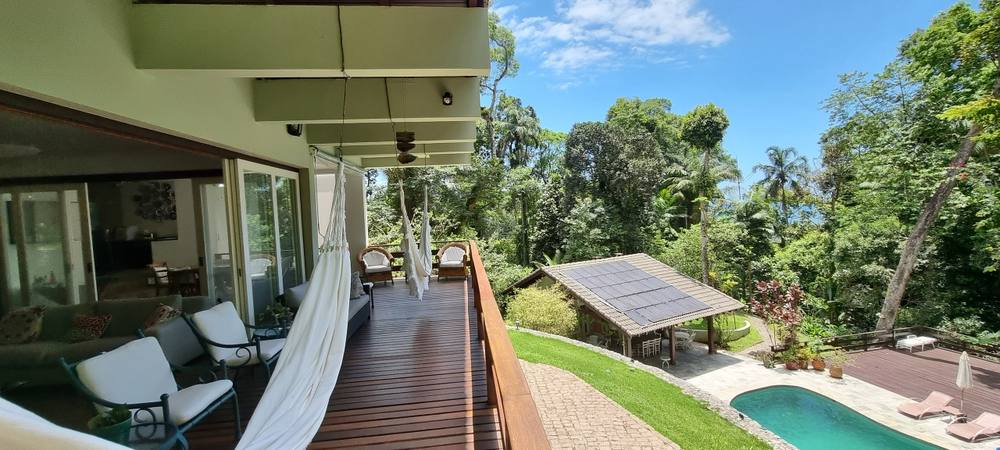 Casa à venda no Condomínio São Pedro Guarujá — Villa 146
