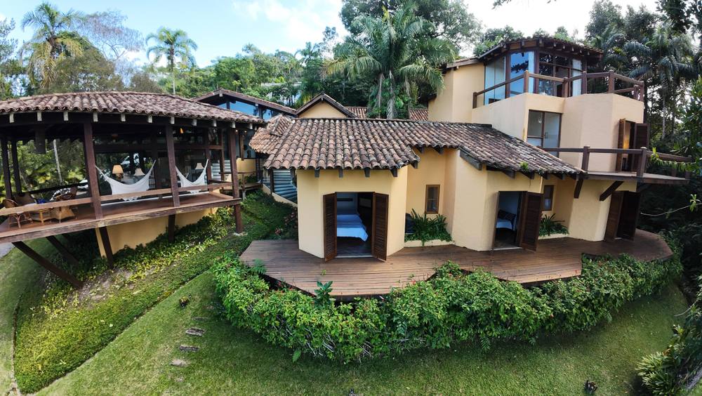 Casa à venda no Condomínio São Pedro Guarujá — Villa 165
