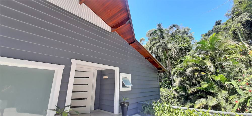 Casa à venda no Condomínio São Pedro Guarujá — Villa 155