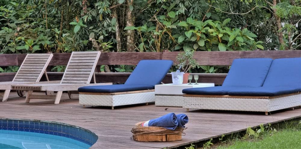 Casa à venda no Condomínio Iporanga Guarujá — Villa 483