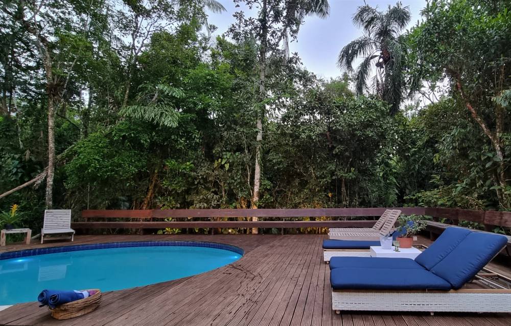 Casa à venda no Condomínio Iporanga Guarujá — Villa 483
