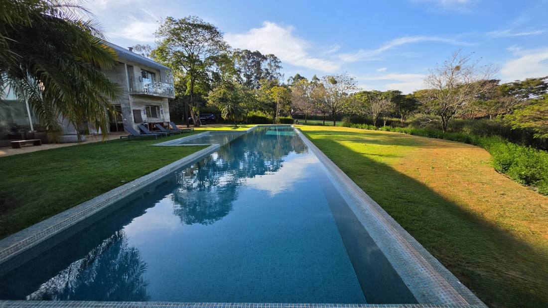 Casa à venda na Fazenda Boa Vista — Villa 625