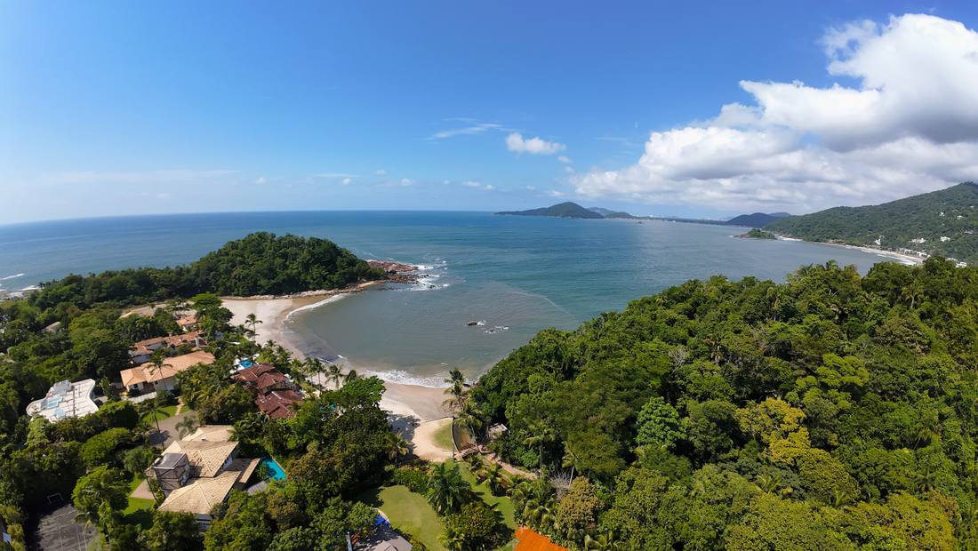 Casa à venda no Condomínio Iporanga Guarujá — Villa 455 | Projeto Arthur Casas