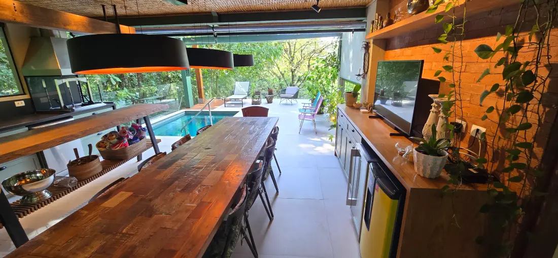 Casa para temporada no Condomínio Iporanga, Guarujá — Villa 423 · foto 1