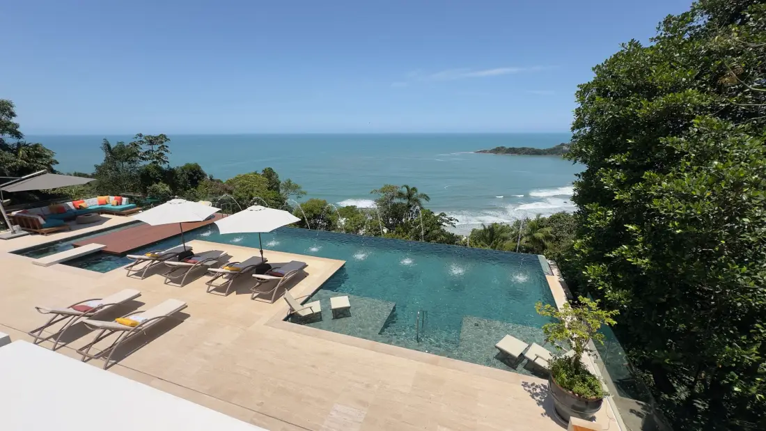 Casa para temporada no Condomínio Taguaíba, Guarujá — Villa 360 · foto 1