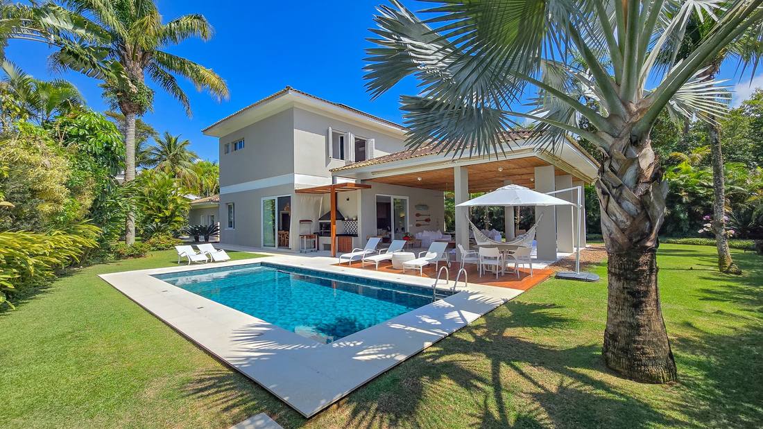 Casa à venda no Condomínio Iporanga Guarujá — Villa 466