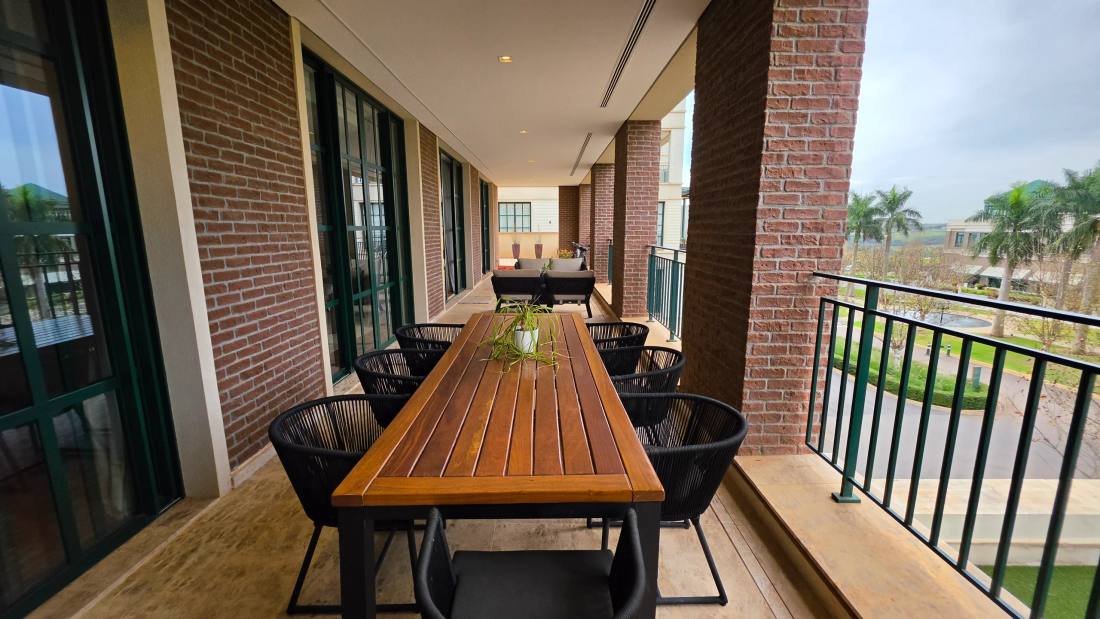 Apartamento à venda no Boa Vista Village — AP 6401 | Surf Lodge