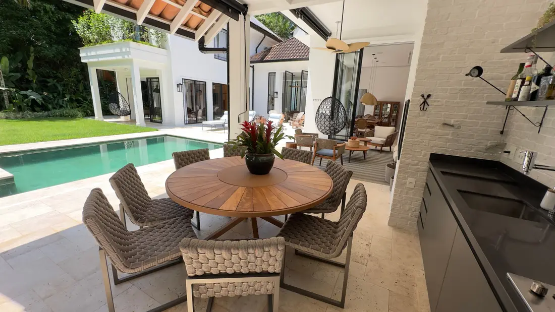 Casa à venda no Condomínio Iporanga Guarujá — Villa 444 | Projeto Paula Zelazo