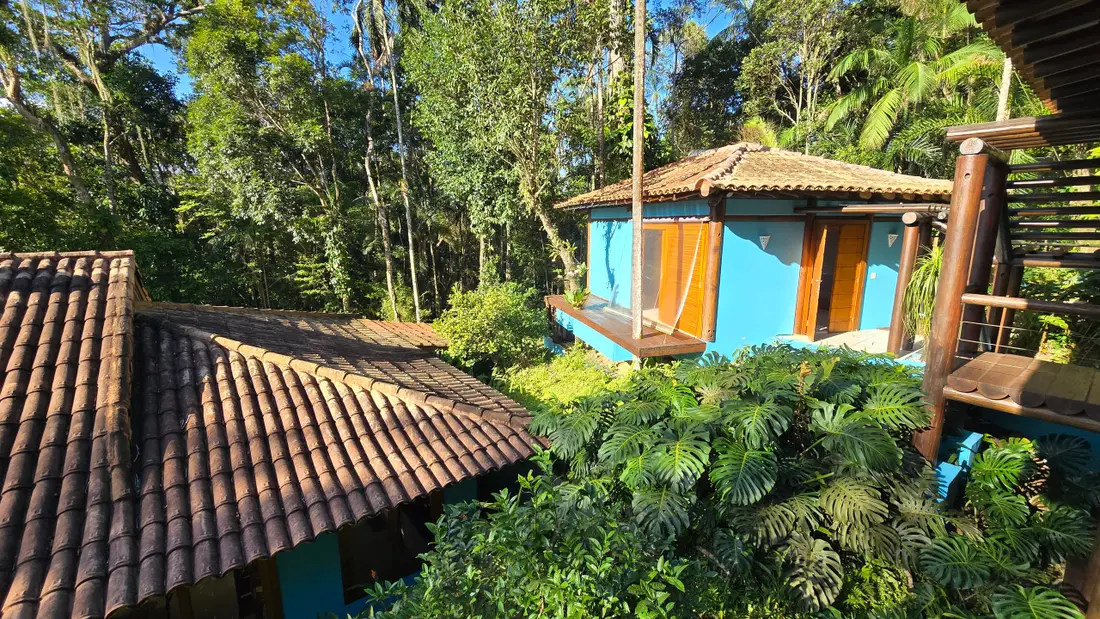 Casa à venda no Condomínio Tijucopava Guarujá — Villa 203