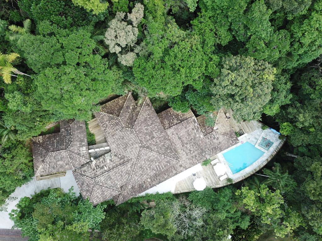 Casa à venda no Condomínio Iporanga Guarujá — Villa 440