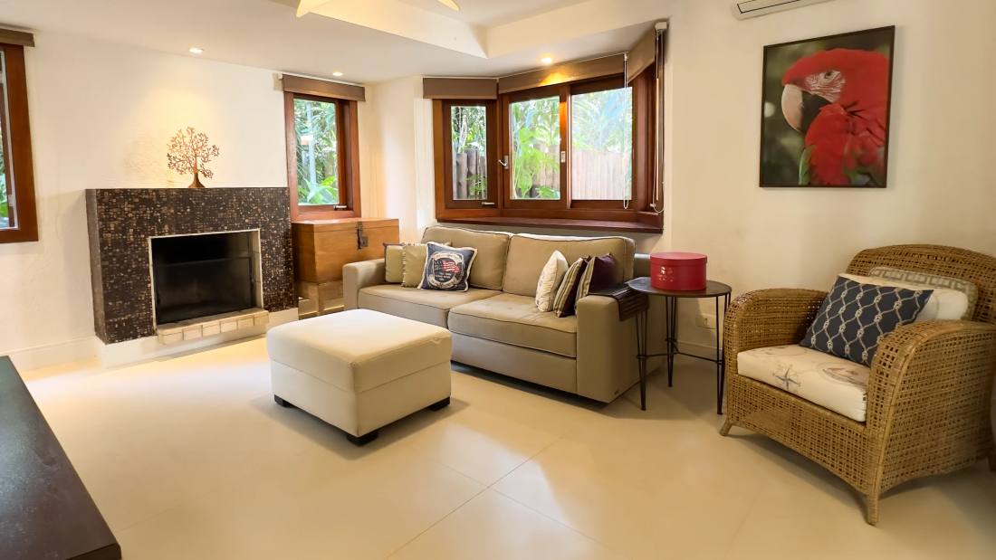 Casa à venda no Condomínio Iporanga Guarujá — Villa 457 | Jardins