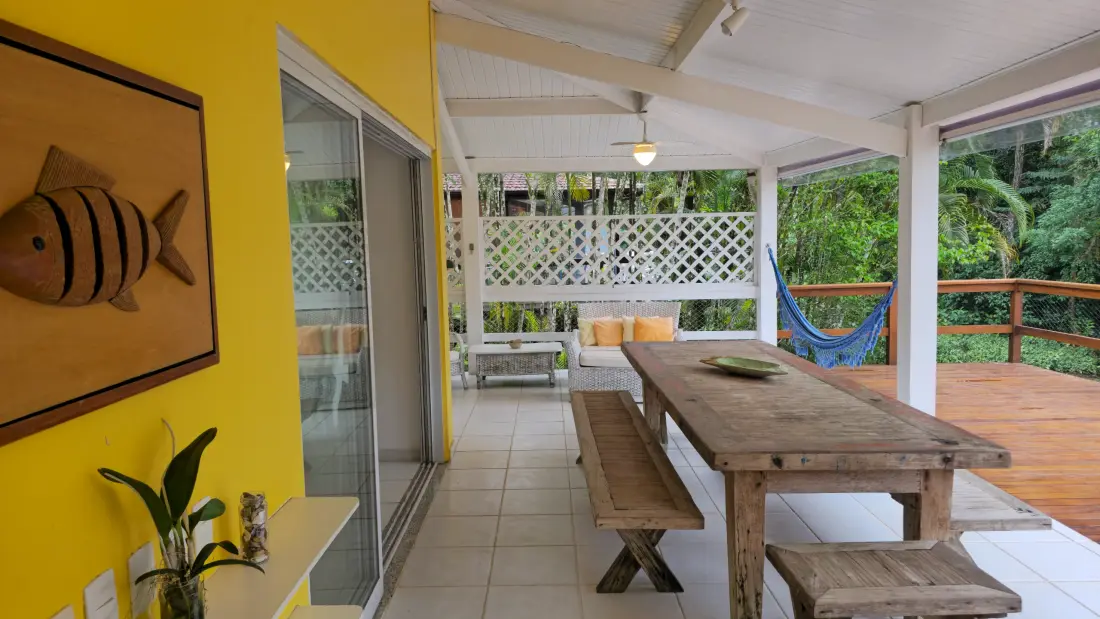 Casa à venda no Condomínio Iporanga Guarujá — Villa 413 | Jardins