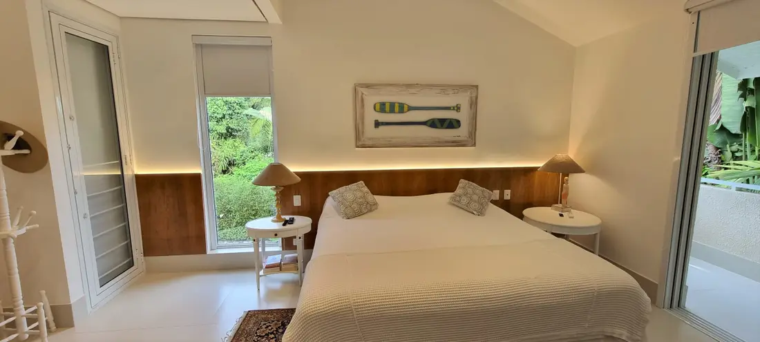 Casa à venda no Condomínio Iporanga Guarujá — Villa 486 | Projeto Felipe Rassini