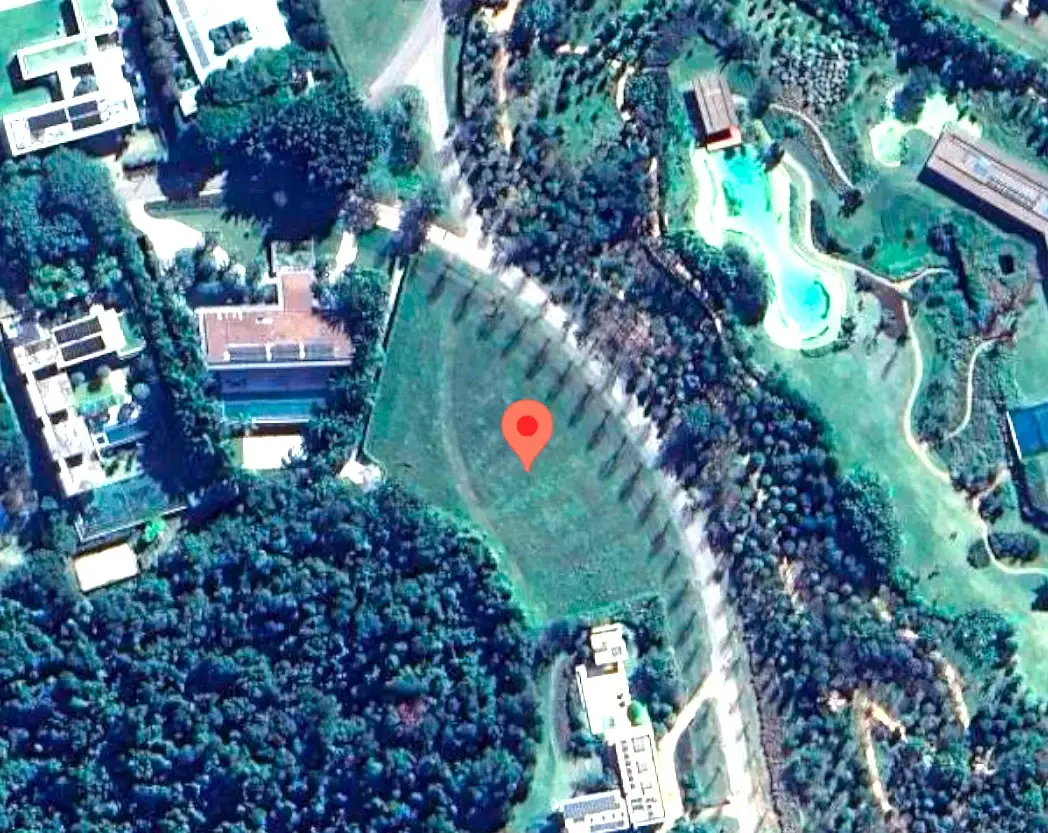 Terreno à venda na Fazenda Boa Vista — Terreno 658
