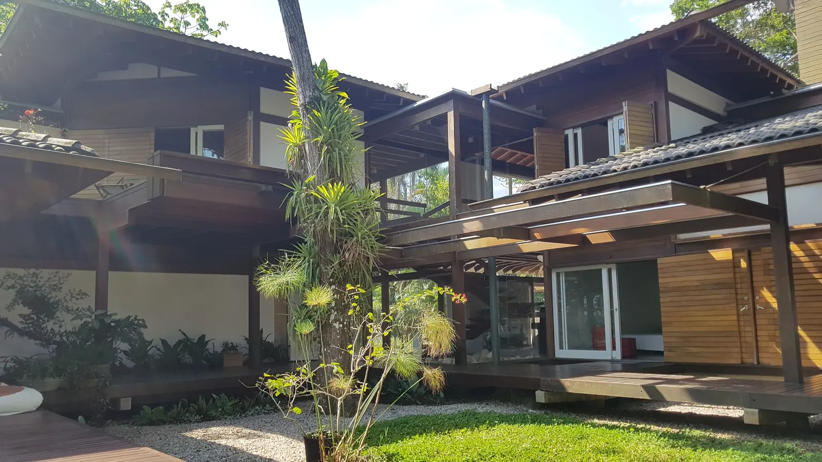 Área externa 11 — Iporanga, Guarujá, para temporada, Casa
