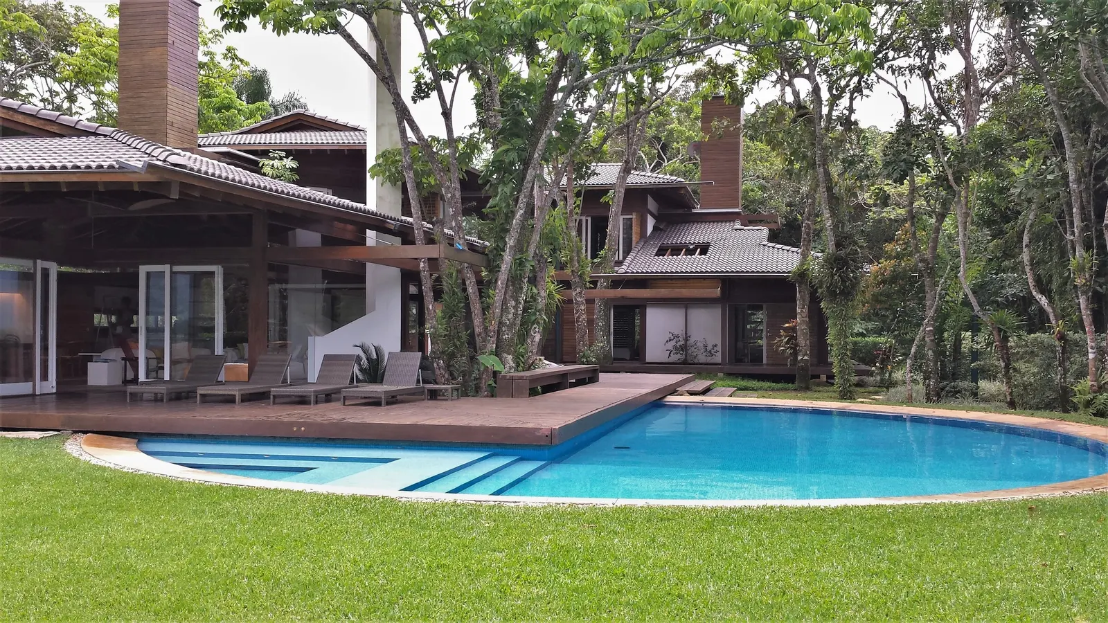 Área externa 13 — Iporanga, Guarujá, para temporada, Casa