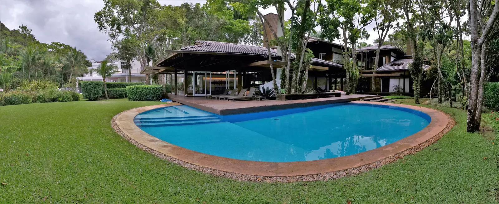 Área externa 7 — Iporanga, Guarujá, para temporada, Casa