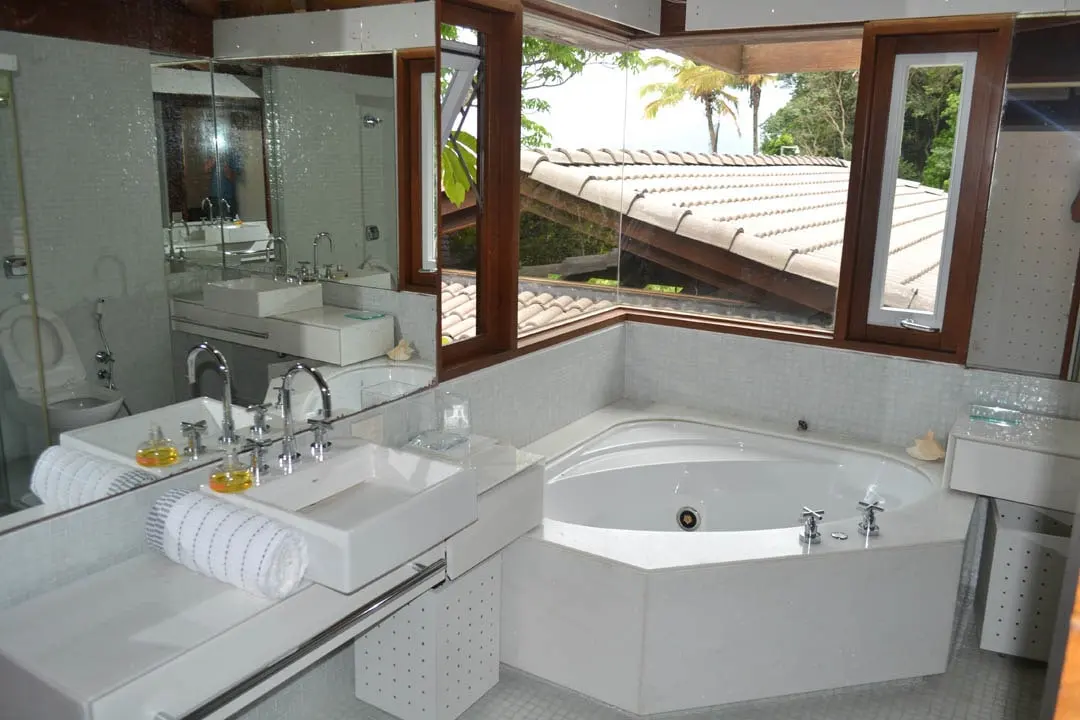 Suíte 6 — Iporanga, Guarujá, para temporada, Casa