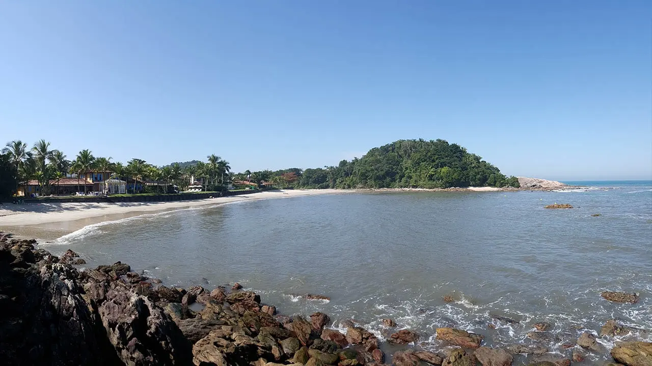 Área de serviço 3 — Iporanga, Guarujá, para temporada, Casa