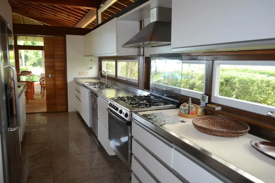Área de serviço 1 — Iporanga, Guarujá, para temporada, Casa