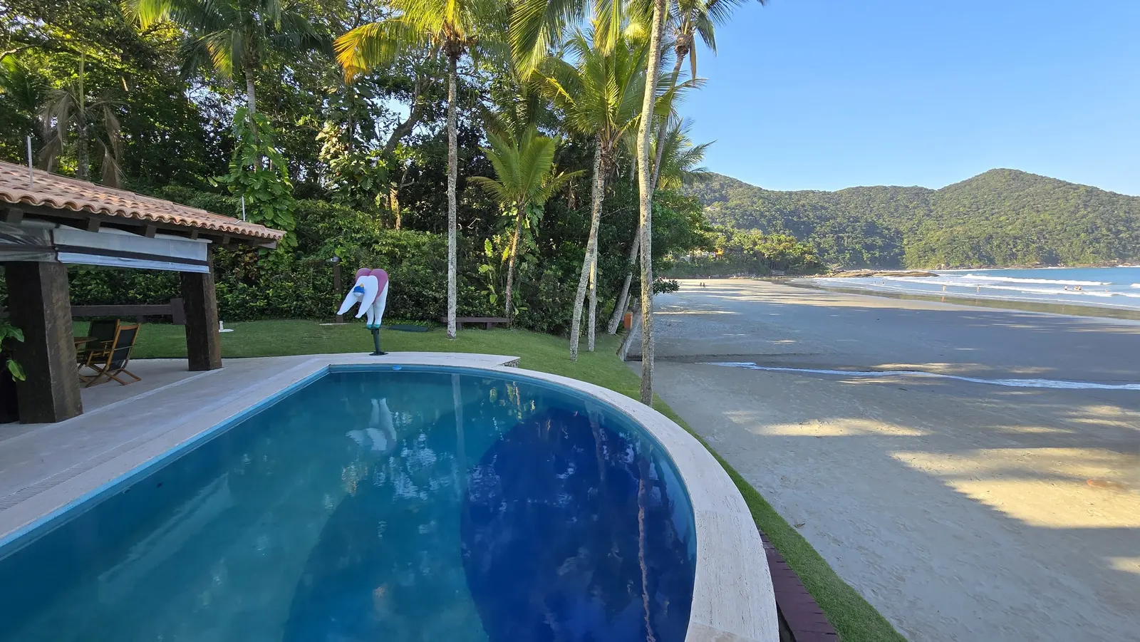 Área externa 13 — Iporanga, Guarujá, para temporada, Casa