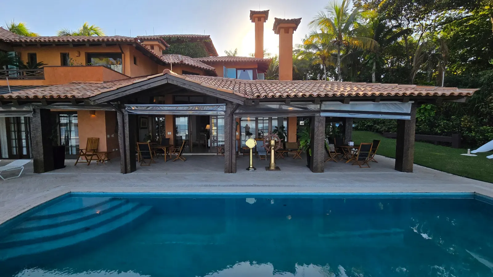 Área externa 35 — Iporanga, Guarujá, para temporada, Casa