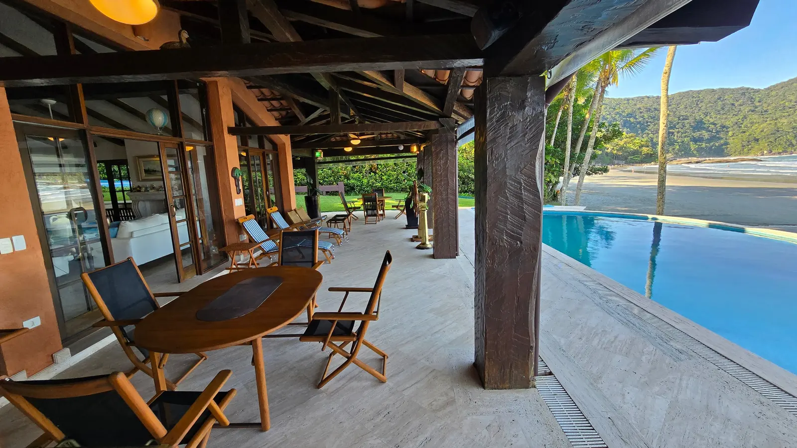 Área externa 28 — Iporanga, Guarujá, para temporada, Casa