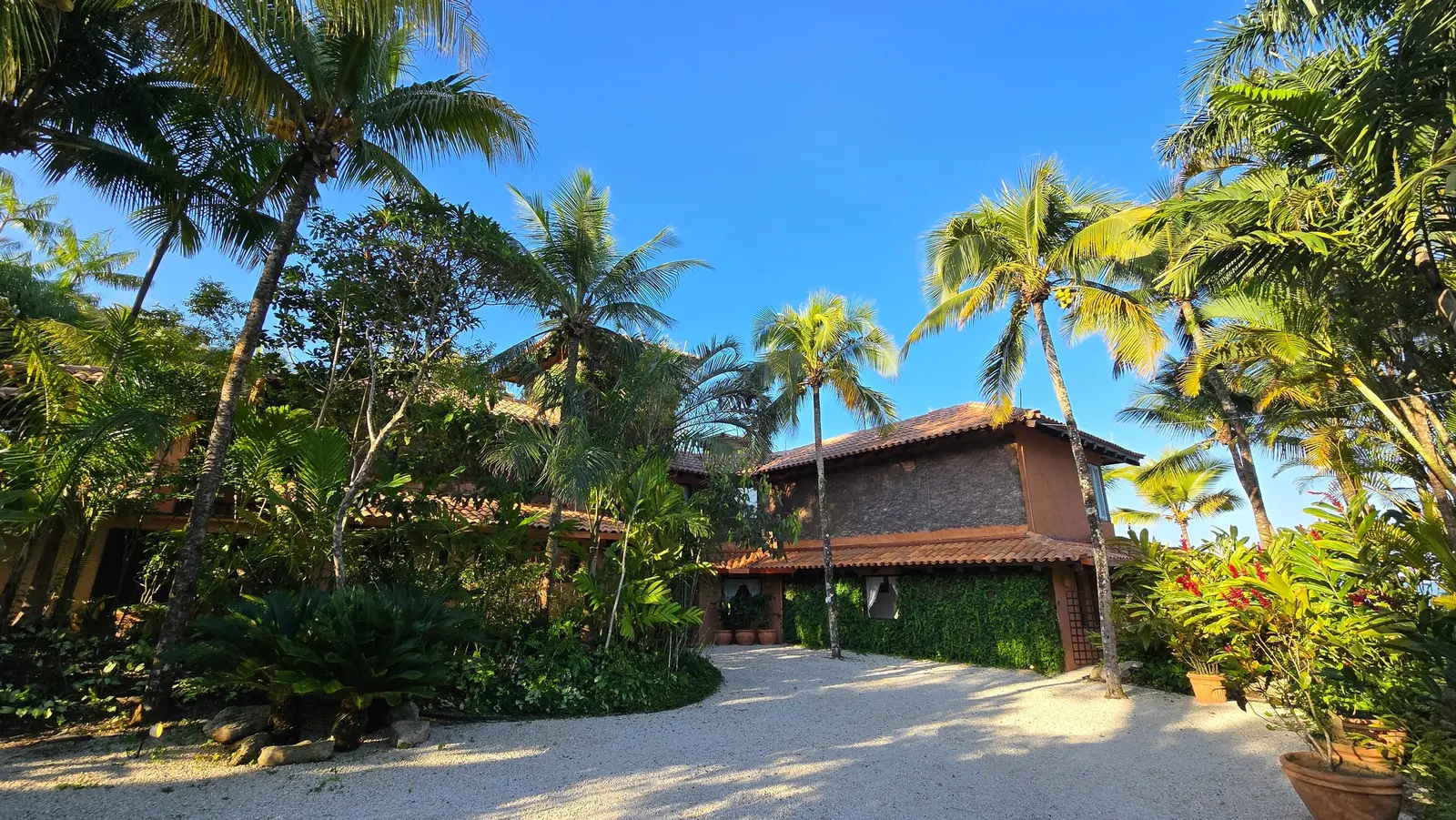 Área externa 3 — Iporanga, Guarujá, para temporada, Casa