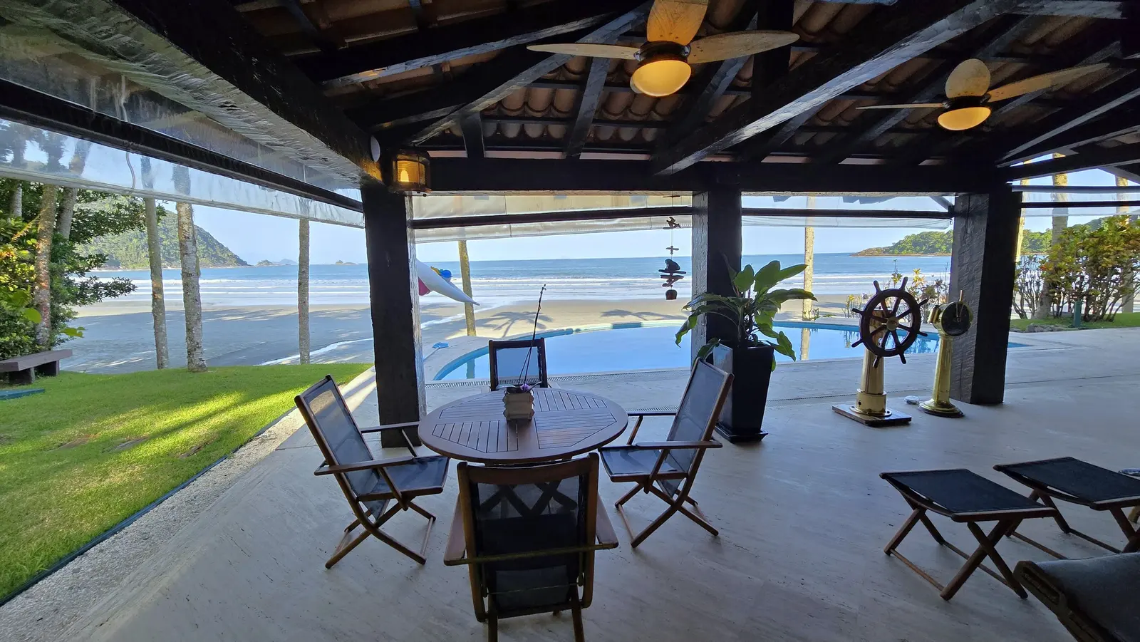 Área externa 26 — Iporanga, Guarujá, para temporada, Casa
