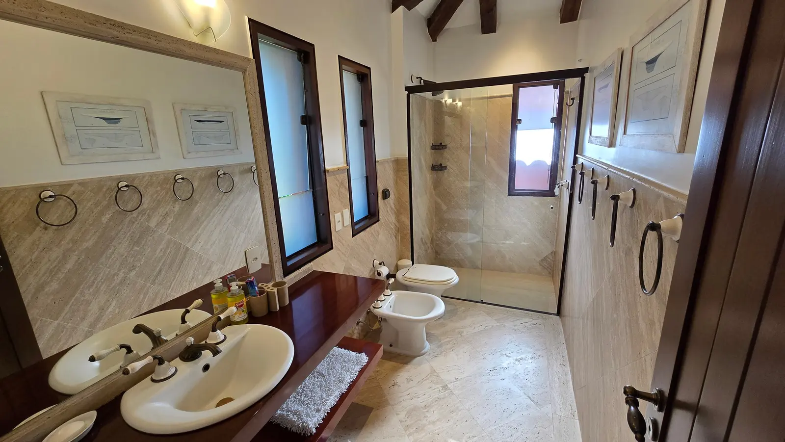 Suíte 4 — Iporanga, Guarujá, para temporada, Casa