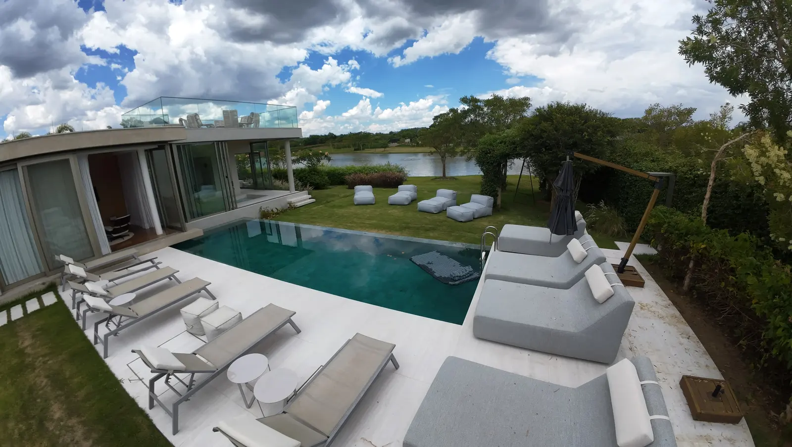 Área externa 2 — Fazenda Boa Vista, Porto Feliz, à venda, Casa