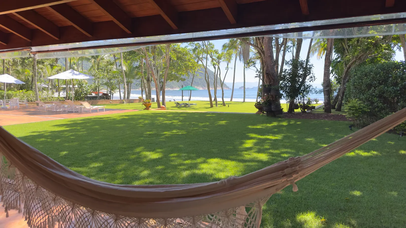 Casa Pé na Areia - Praia de Iporanga - Locação Temporada (55)