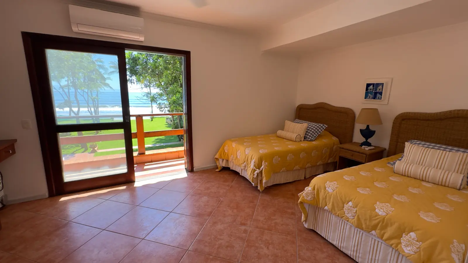 Casa Pé na Areia - Praia de Iporanga - Locação Temporada (16)