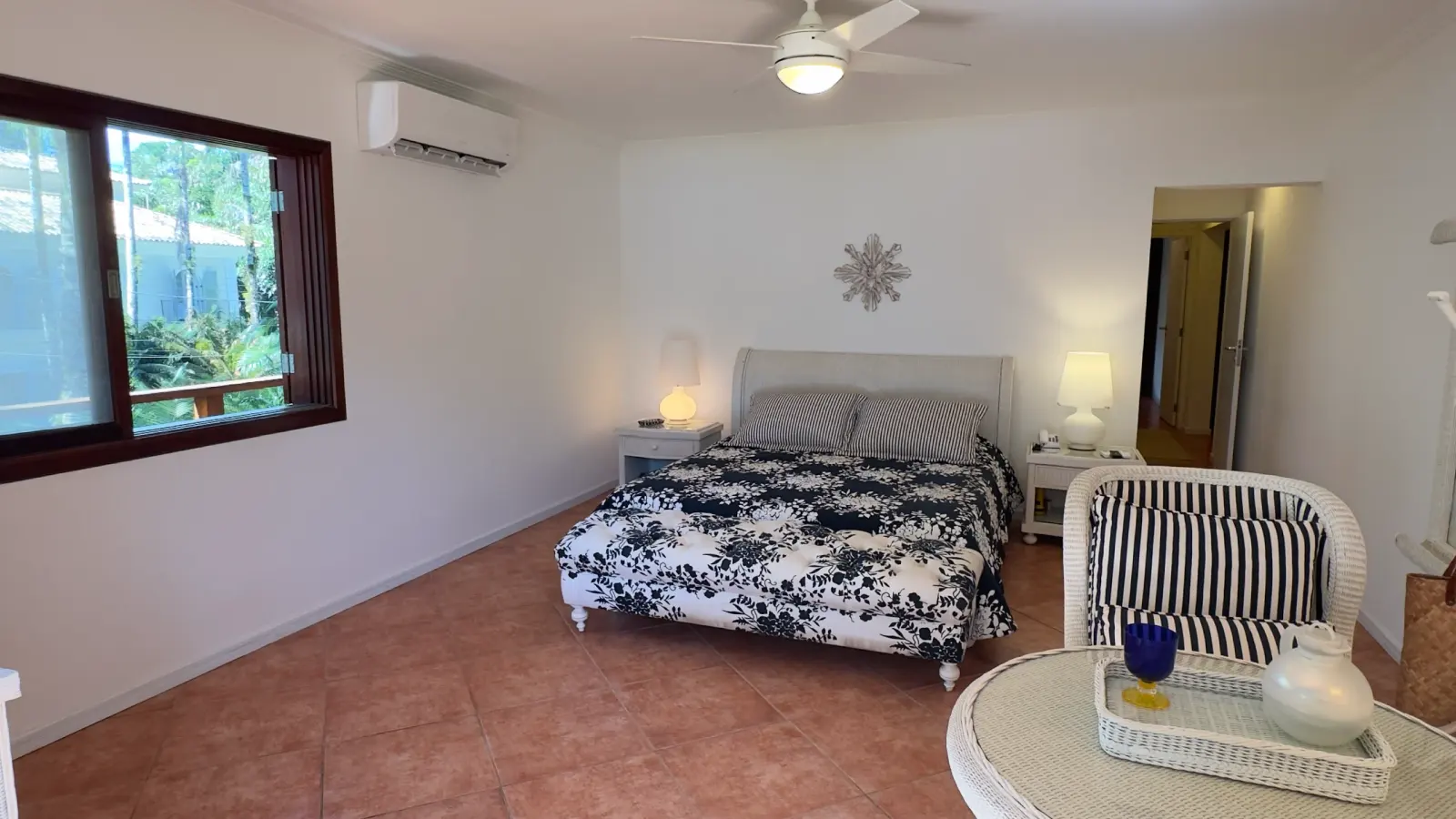 Casa Pé na Areia - Praia de Iporanga - Locação Temporada (13)