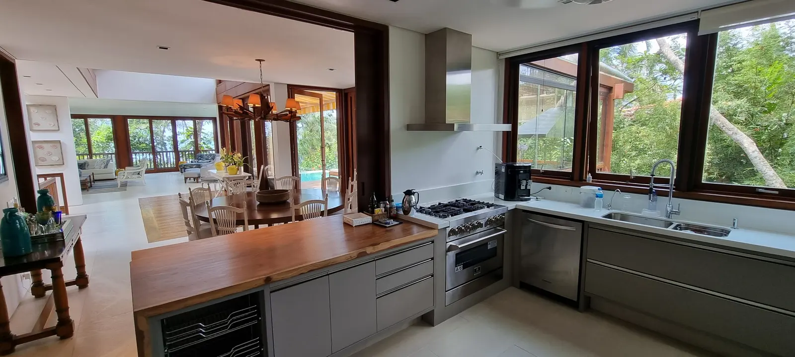 Área de serviço 1 — São Pedro, Guarujá, à venda, Casa