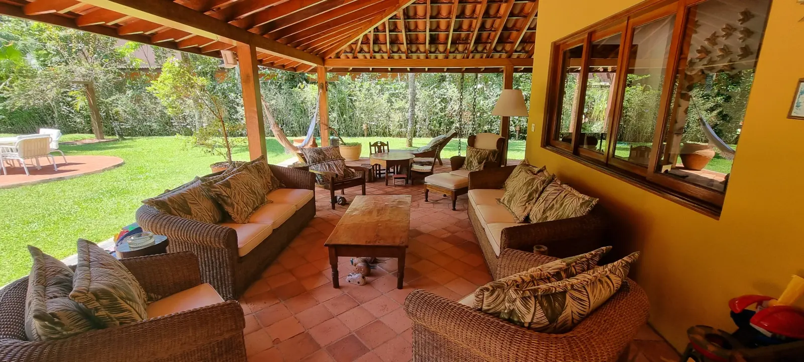 Área externa 10 — Iporanga, Guarujá, para locação, Casa