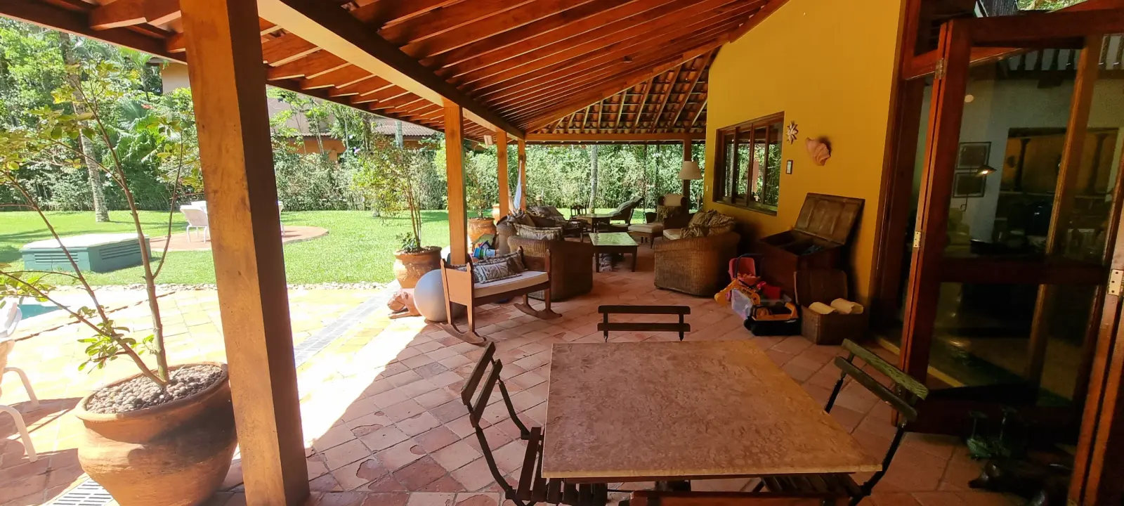Área externa 9 — Iporanga, Guarujá, para temporada, Casa