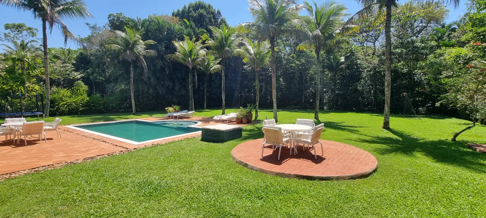 Área externa 13 — Iporanga, Guarujá, para temporada, Casa