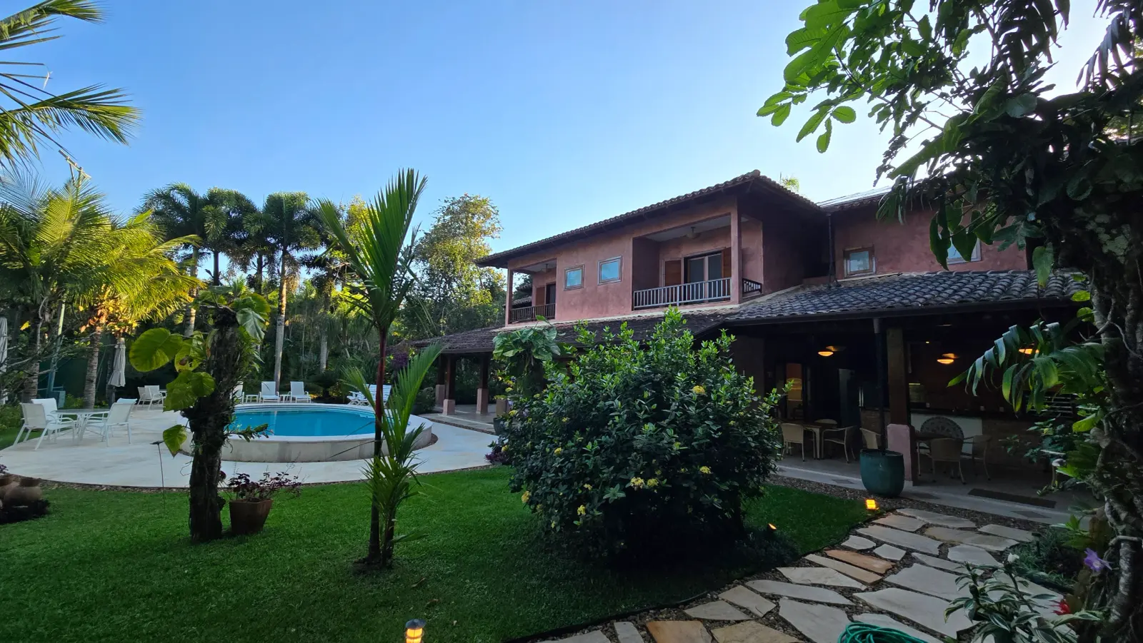 Área externa 19 — Iporanga, Guarujá, para temporada, Casa
